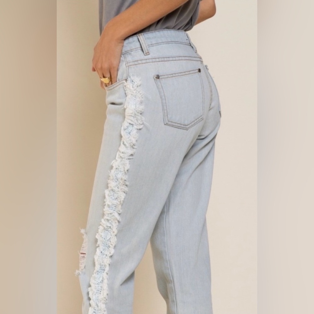 Distressed Boyfriend Jeans ~ Ruffled - Picture 7 of 8